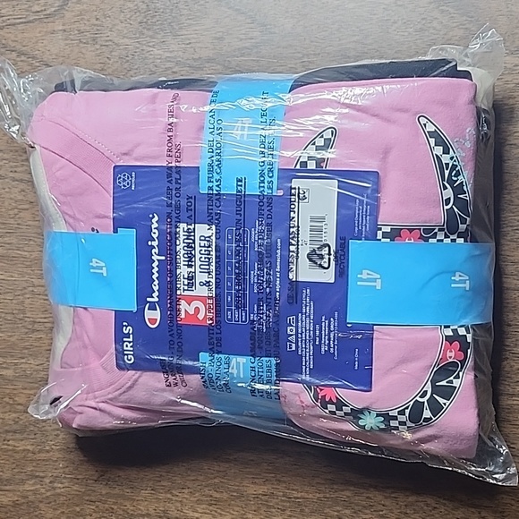 NWT Champion Girl's 3pc Set - Picture 5 of 5